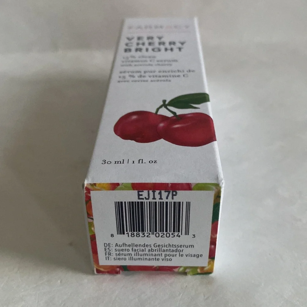 FARMACY Very Cherry Bright Face Serum 1oz $62 NIB CLEAN BEAUTY